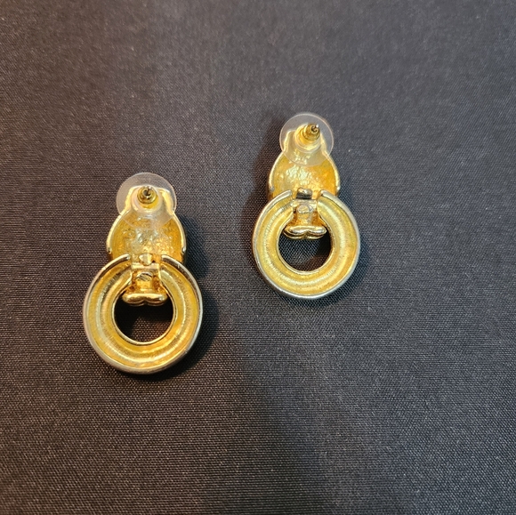 Stunning Vintage Heavy Enamel Goldtone Panther Lion Knocker Dangle Earrings - Picture 3 of 3